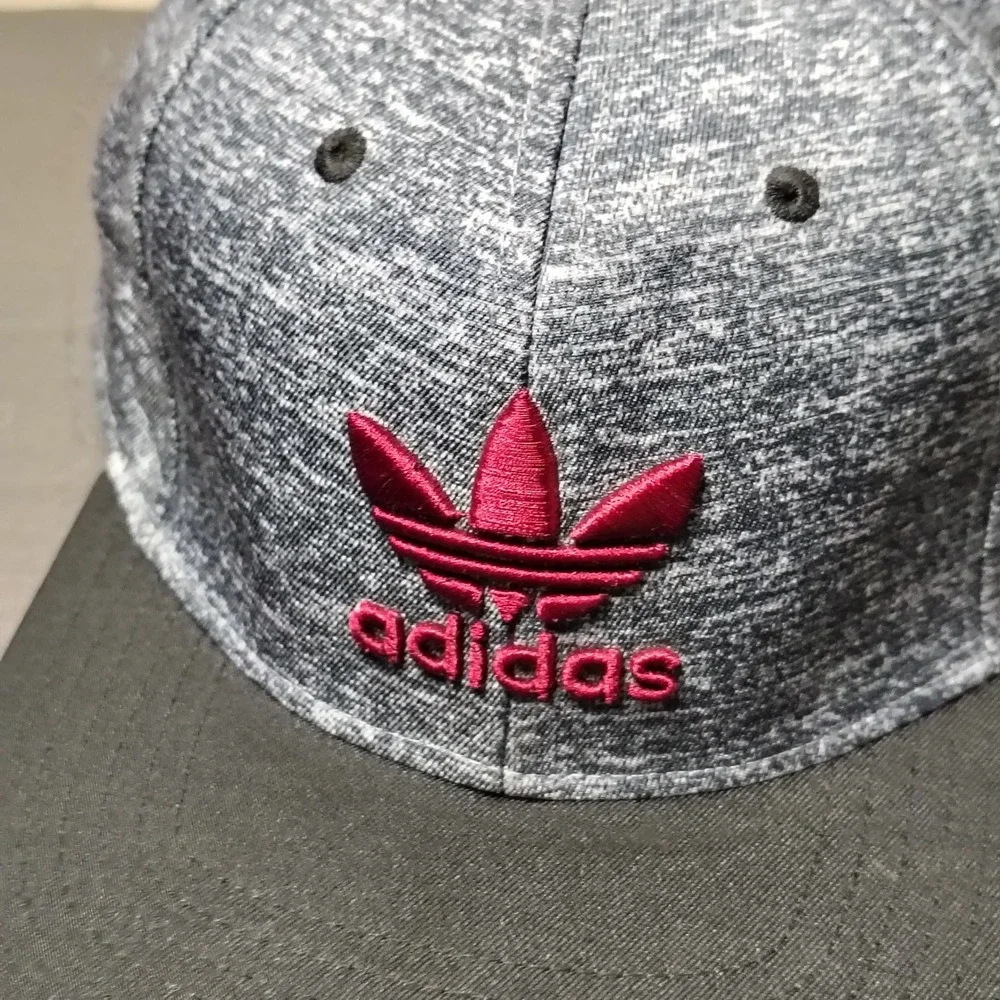 Adidas Hat Cap Snapback Grey Heather Trefoil Spellout Logo Flat Brim Adjustable